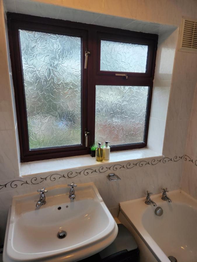 Private Luxurious Space Basildon (Essex) Exterior foto